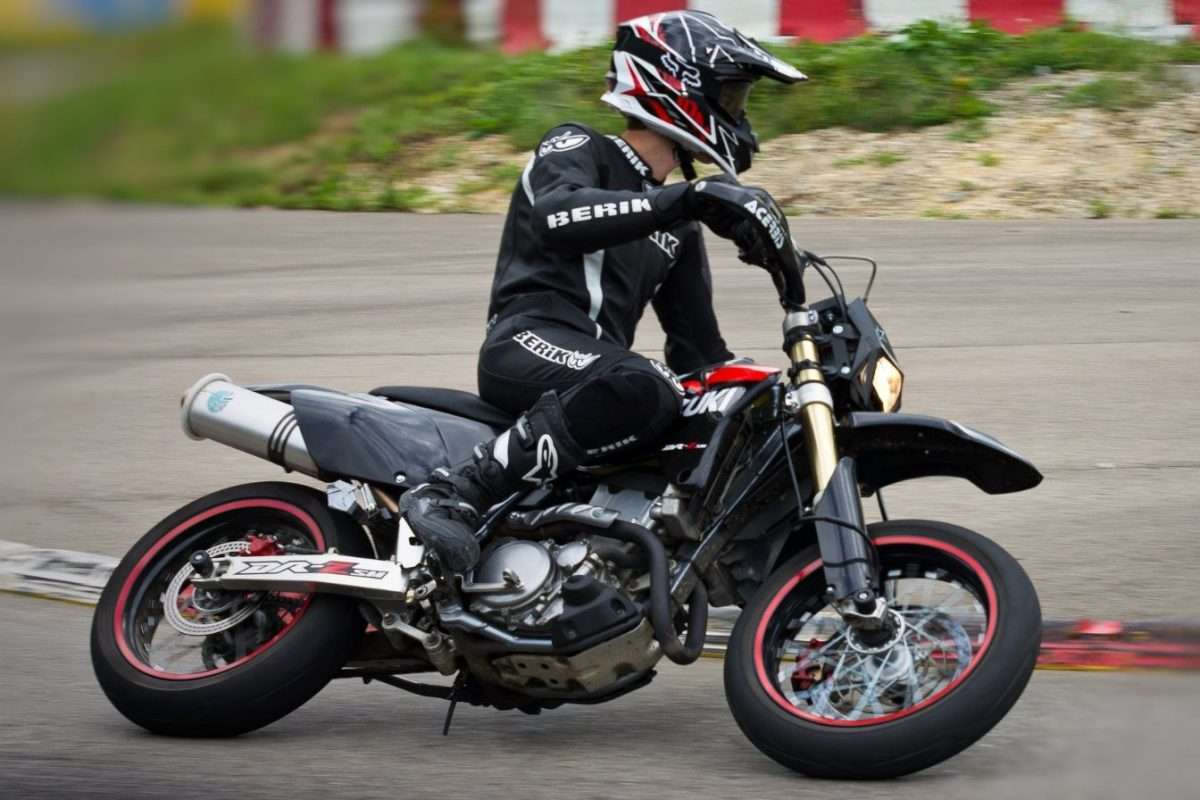 La Suzuki DRZ 400 SM