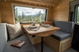 Montage lit dinette camping car Fiat Ducato : les étapes